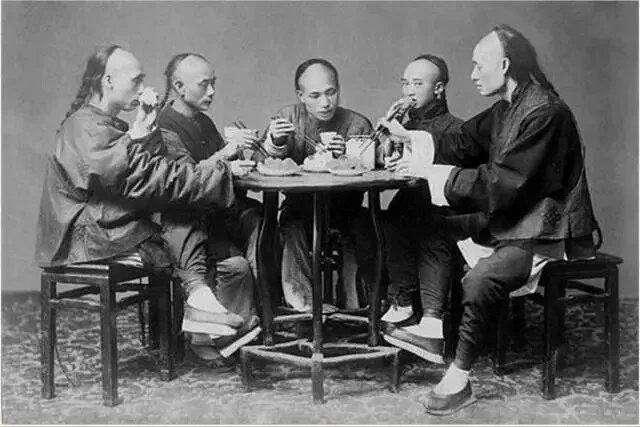 中国茶的起源可追溯到神农时代，一篇解读中国茶起源与历史